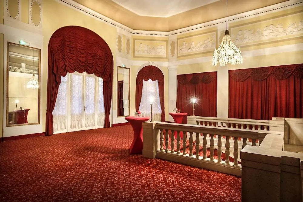 Hotel Kvarner - Liburnia أوباتيا